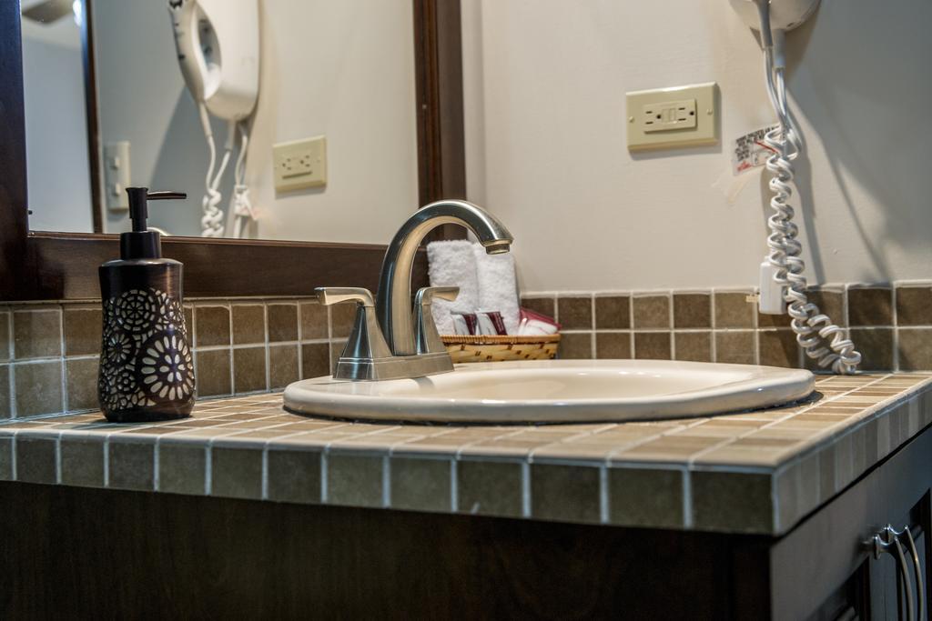 Bugambilias Suites لوريتو المظهر الخارجي الصورة