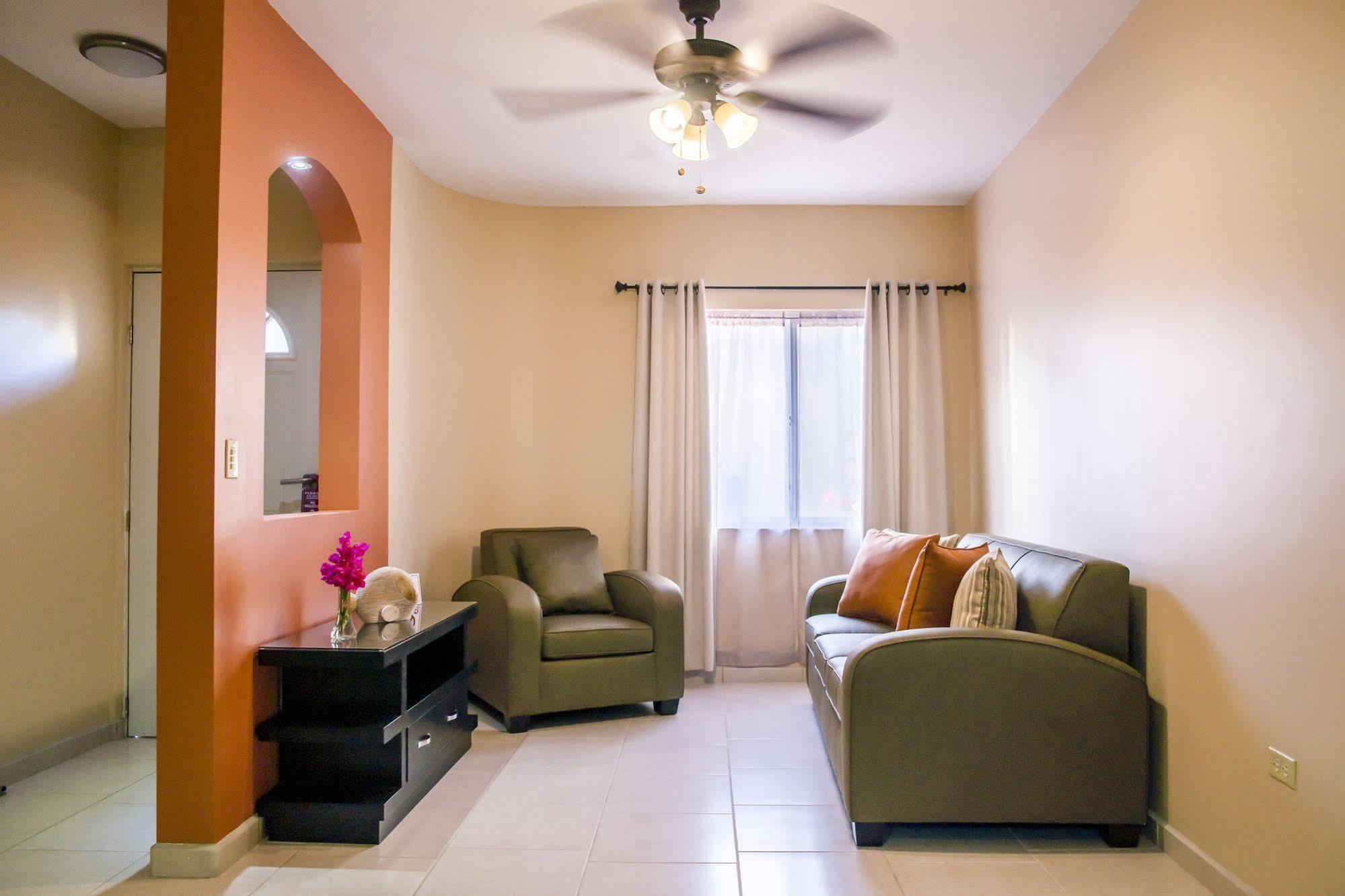 Bugambilias Suites لوريتو المظهر الخارجي الصورة