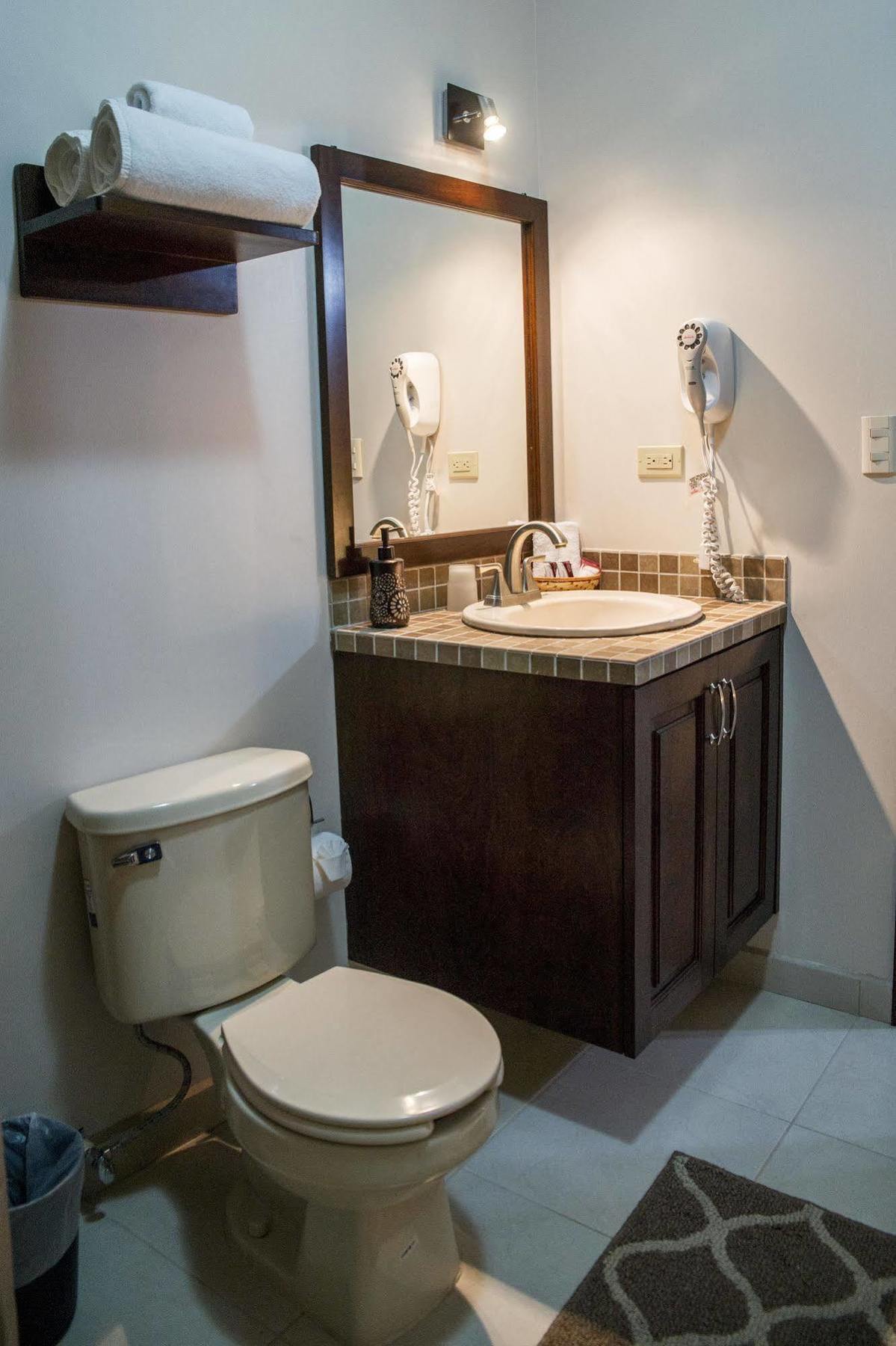 Bugambilias Suites لوريتو المظهر الخارجي الصورة